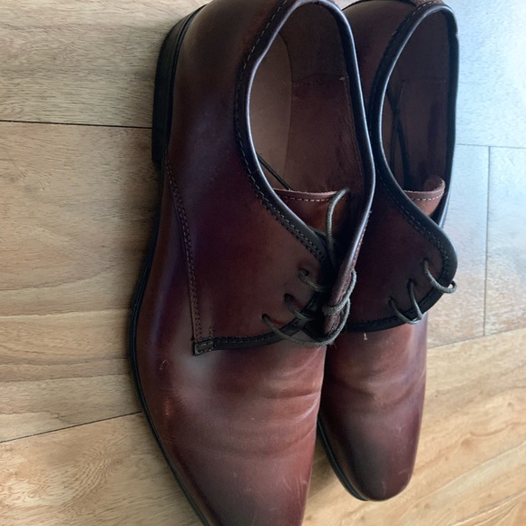 Aldo Dress Shoes - Picture 2 of 3